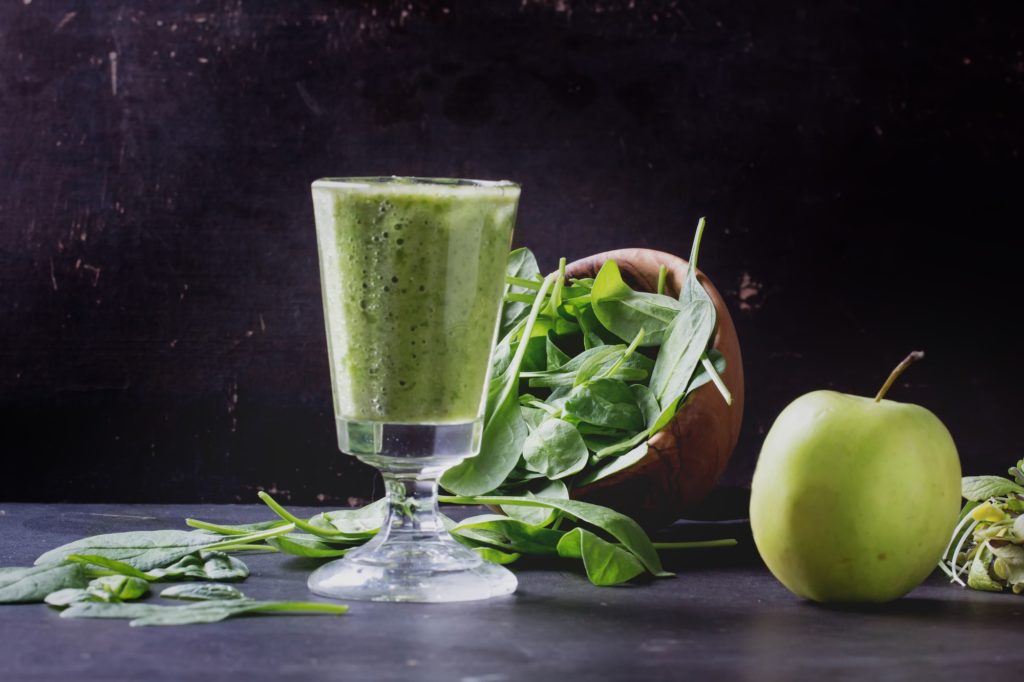 Green Smoothie preparation